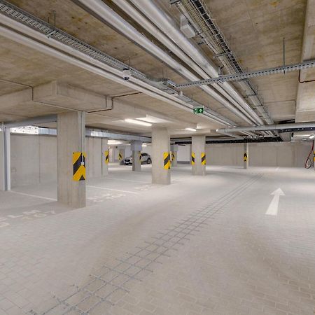 Apartamento Bright 2Br - 4Th Floor, Balcony, Free Parking By Gravity Praga Exterior foto