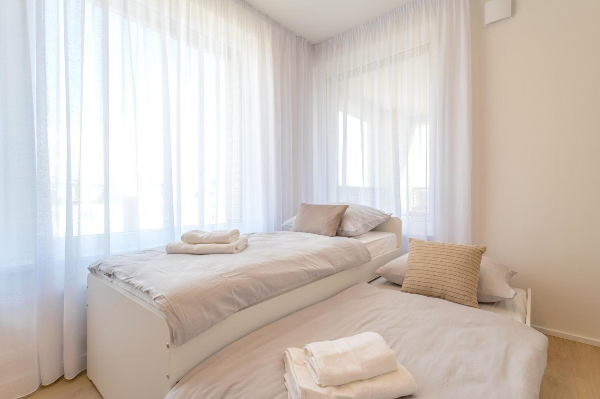 Apartamento Bright 2Br - 4Th Floor, Balcony, Free Parking By Gravity Praga Exterior foto